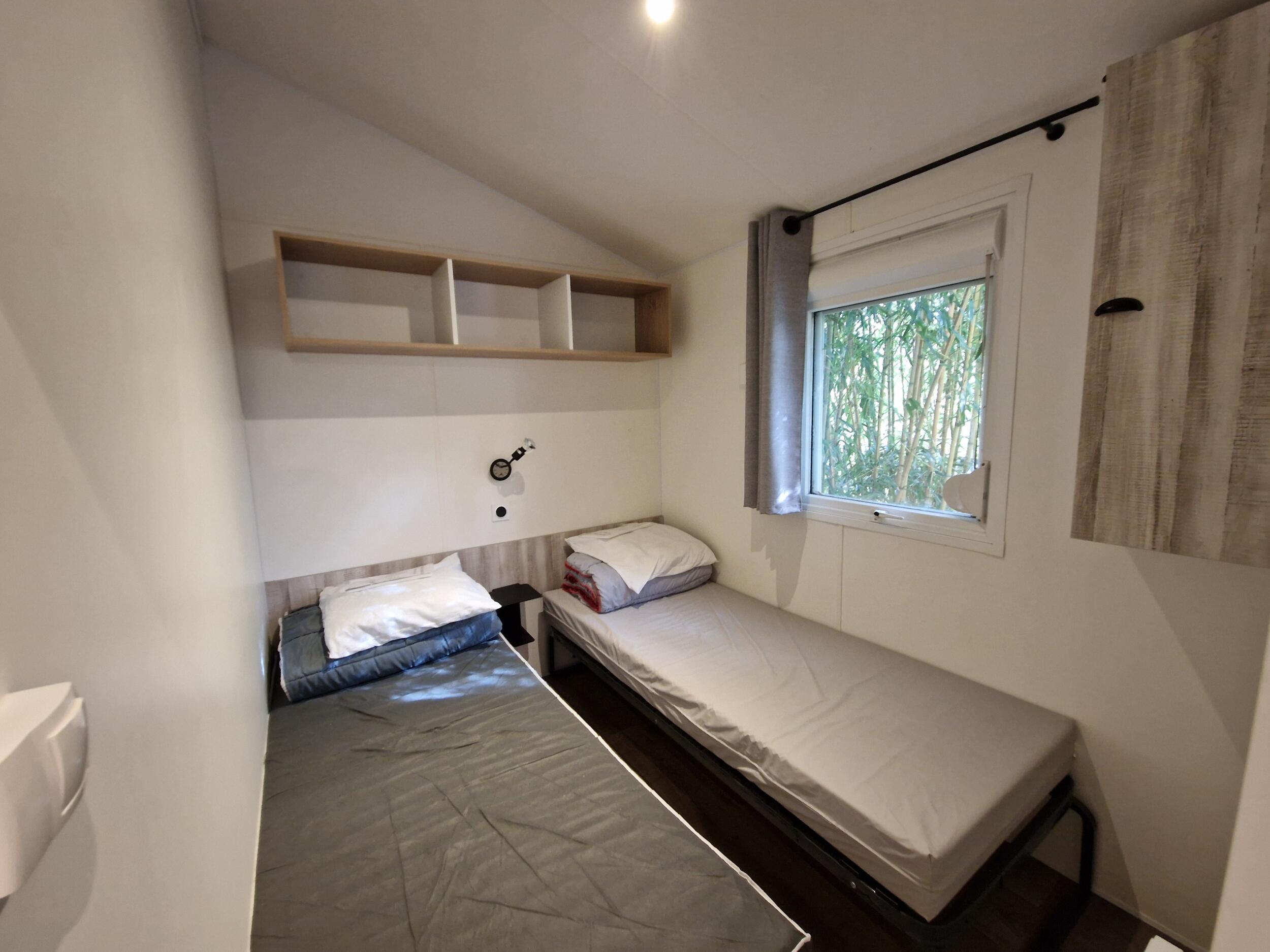 Prestige cottage 3 bedrooms 2 bathrooms double bed room