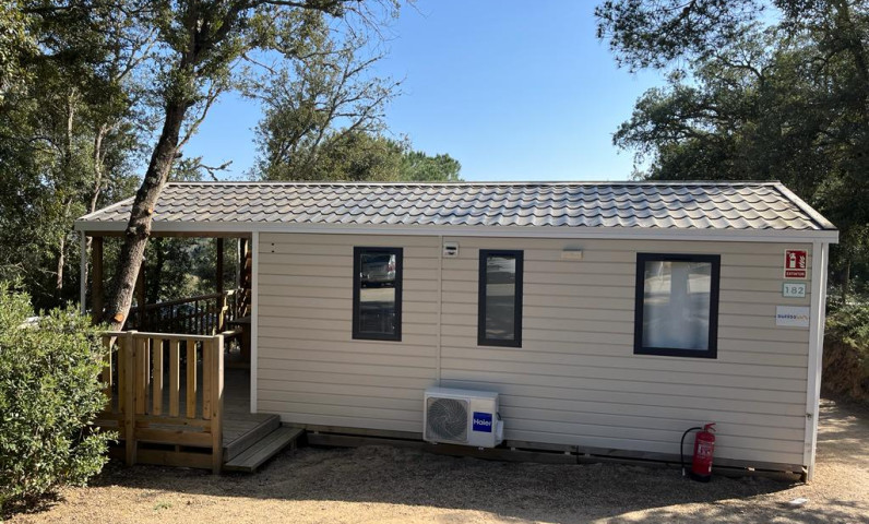 Cot privado 2 habitaciones 4-6 personas exterior sin vista