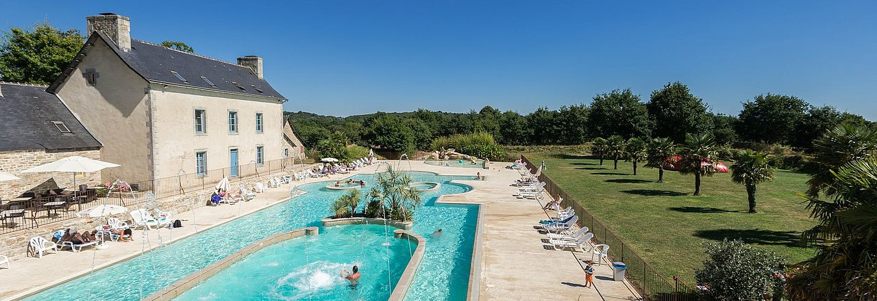 Location camping Bretagne avec piscine (3).jpg