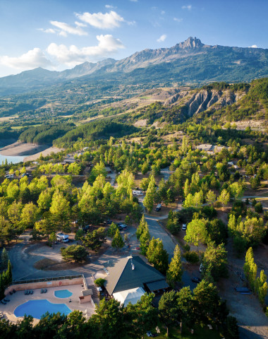 Camping Serre-Ponçon bord de lac - Sunêlia Vacances (3).jpg