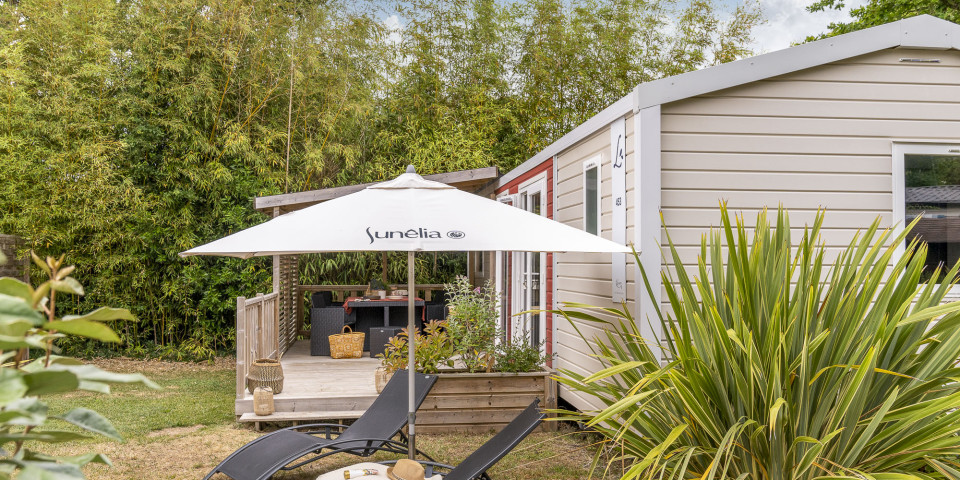 Camping_Le_Fief_sunelia_confort_corail_3ch_6p_007 piéton.jpg