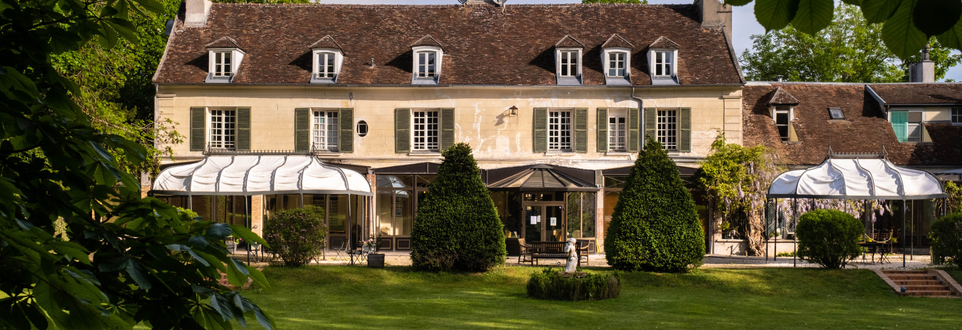 Demeures_de_varennes_header.jpg