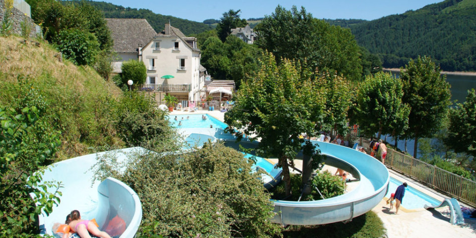 Camping Aveyron avec piscine - Sunêlia Vacances 7.jpg