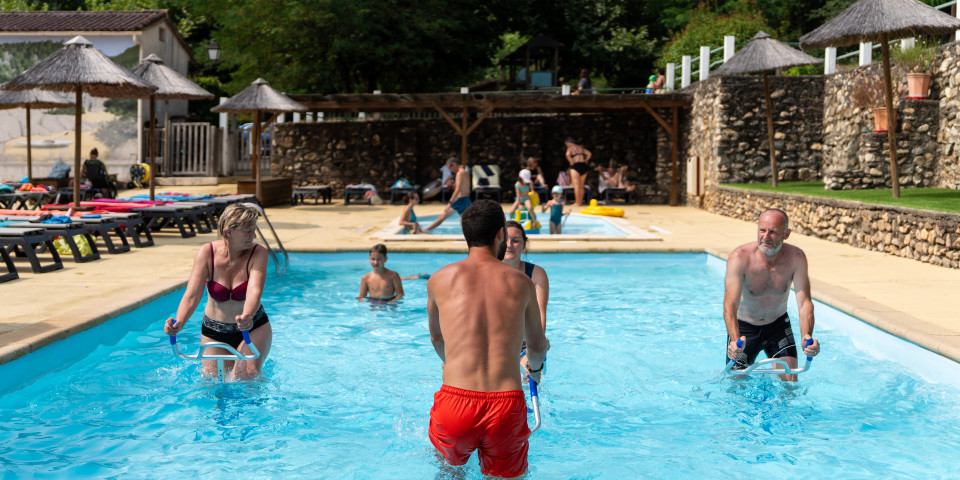 La Clémentine - Sunëlia Vacances, la piscine (4).jpg