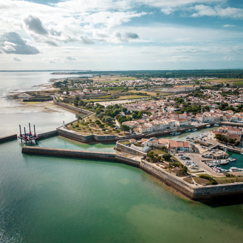 2024_Grenettes_ile_de_re_Sunelia_©Grenettes_presentation1.jpg