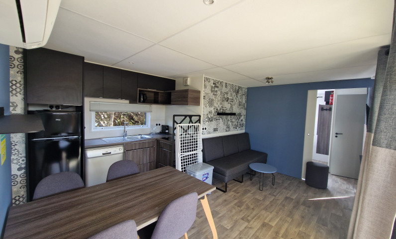 Cottage luxe 2 chambres 2 salles de bain séjour