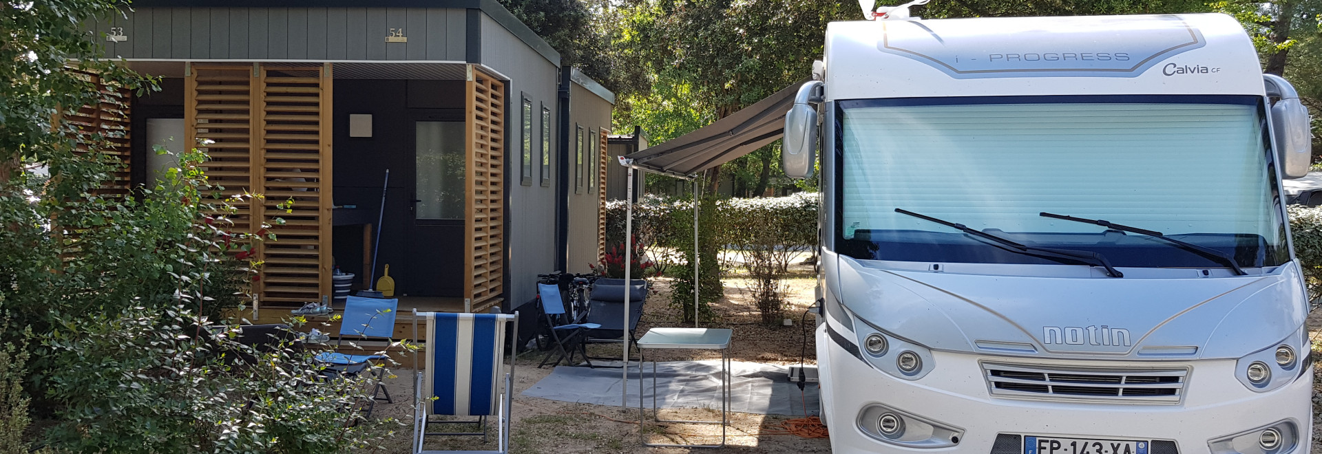 Camping-car avec sanitaire privé