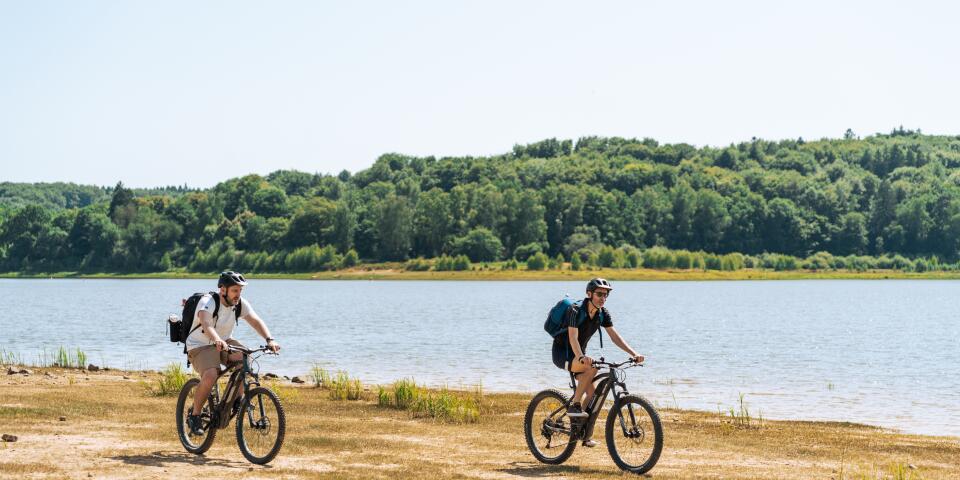 Fietsers over een parcours in het hart van de Vogezen
